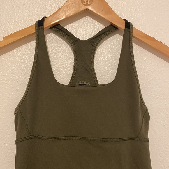 lululemon athletica Tank with Built in Shelf Bra; Satnam Camo Tank - Picture 2 of 8